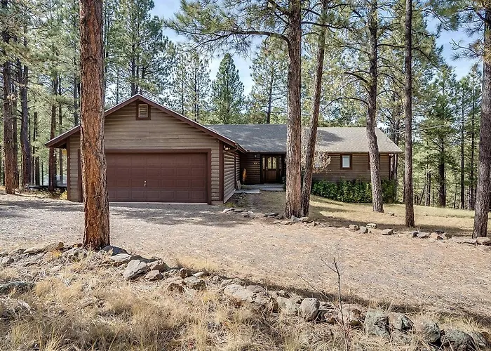 Gorgeous With Fireplace And Barbecue In Greer, Arizona