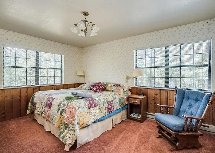 Holiday home Gorgeous With Fireplace And Barbecue In Greer, Arizona Greer