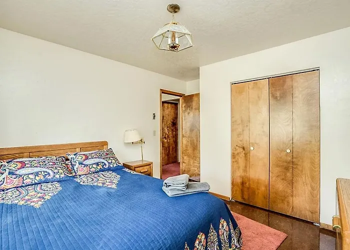 Gorgeous With Fireplace And Barbecue In Greer, Arizona Holiday home *