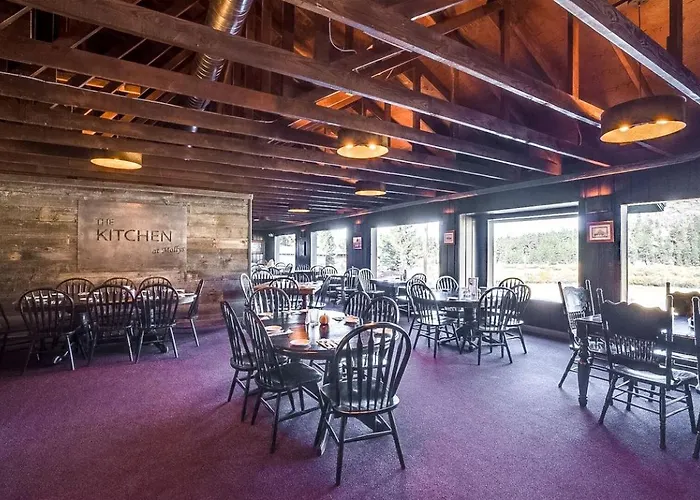 Gorgeous With Fireplace And Barbecue In Greer, Arizona *