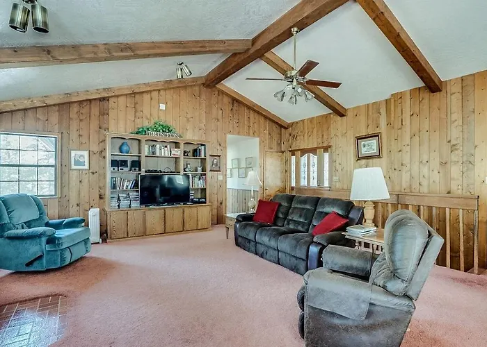 Gorgeous With Fireplace And Barbecue In Greer, Arizona Holiday home